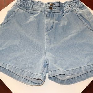 Elastic Denim Shorts